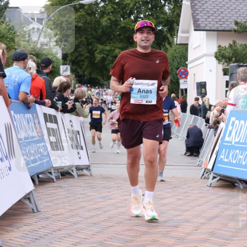 30.08.2026 - Blankeneser Heldenlauf Lena Gebhardt http://msf.ph/oto/10062456 30.08.2026 12:33:43 Ziel 2117, 4122, 4139, 4298 meine-sportfotos.de