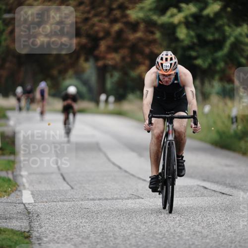 30.08.2026 - Elbe Triathlon Hamburg Michael Burmester http://msf.ph/oto/10062459 30.08.2026 08:58:48 Radfahren 251, 284 meine-sportfotos.de