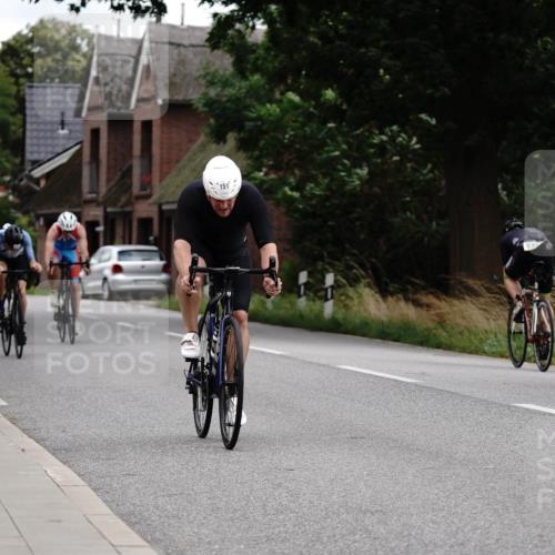 30.08.2026 - Elbe Triathlon Hamburg Michael Burmester http://msf.ph/oto/10062473 30.08.2026 14:51:43 Radfahren 135, 173 meine-sportfotos.de