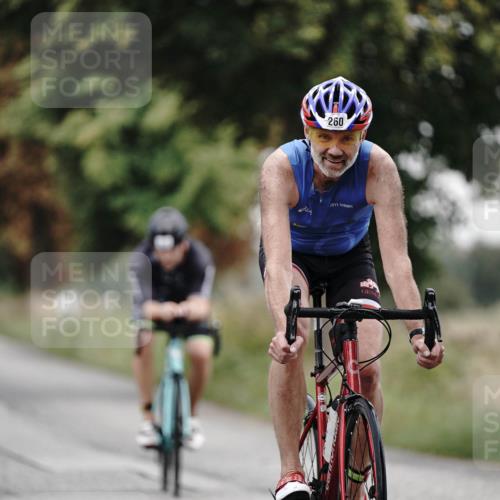 30.08.2026 - Elbe Triathlon Hamburg Michael Burmester http://msf.ph/oto/10062485 30.08.2026 08:58:57 Radfahren 260, 287, 380 meine-sportfotos.de