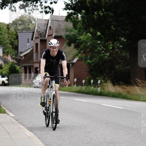 30.08.2026 - Elbe Triathlon Hamburg Michael Burmester http://msf.ph/oto/10062489 30.08.2026 14:51:51 Radfahren 152 meine-sportfotos.de