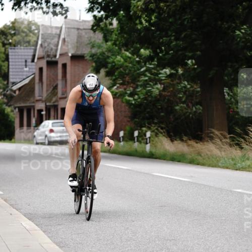 30.08.2026 - Elbe Triathlon Hamburg Michael Burmester http://msf.ph/oto/10062524 30.08.2026 14:52:33 Radfahren  meine-sportfotos.de