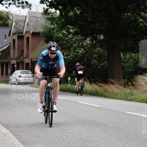 30.08.2026 - Elbe Triathlon Hamburg Michael Burmester http://msf.ph/oto/10062544 30.08.2026 14:52:45 Radfahren 145 meine-sportfotos.de