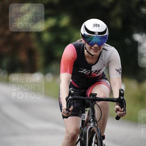 30.08.2026 - Elbe Triathlon Hamburg Michael Burmester http://msf.ph/oto/10062553 30.08.2026 09:00:36 Radfahren 389, 391 meine-sportfotos.de