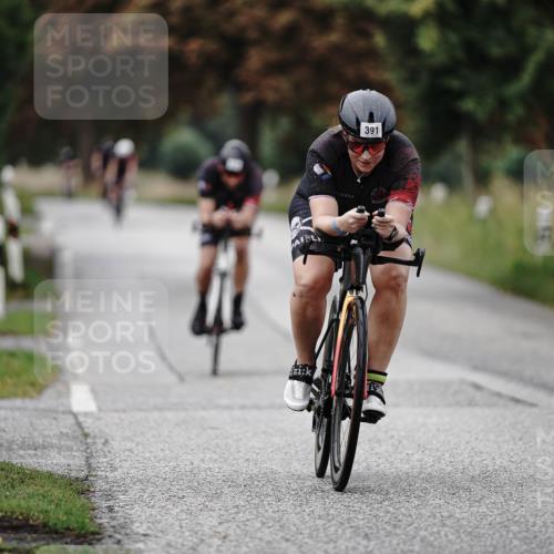 30.08.2026 - Elbe Triathlon Hamburg Michael Burmester http://msf.ph/oto/10062560 30.08.2026 09:00:43 Radfahren 292, 391, 393 meine-sportfotos.de