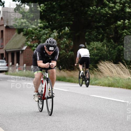 30.08.2026 - Elbe Triathlon Hamburg Michael Burmester http://msf.ph/oto/10062563 30.08.2026 14:52:56 Radfahren  meine-sportfotos.de
