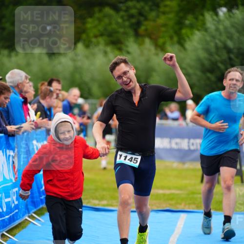 30.08.2026 - Elbe Triathlon Hamburg LAZAROV Photography http://msf.ph/oto/10062581 30.08.2026 11:49:29 Ziel 1145, 1252, 1363 meine-sportfotos.de