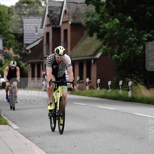 30.08.2026 - Elbe Triathlon Hamburg Michael Burmester http://msf.ph/oto/10062603 30.08.2026 14:53:58 Radfahren 169 meine-sportfotos.de
