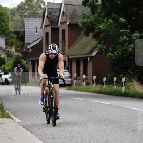 30.08.2026 - Elbe Triathlon Hamburg Michael Burmester http://msf.ph/oto/10062607 30.08.2026 14:53:59 Radfahren 169 meine-sportfotos.de