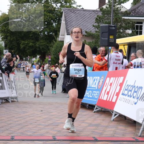 30.08.2026 - Blankeneser Heldenlauf Lena Gebhardt http://msf.ph/oto/10062610 30.08.2026 12:33:55 Ziel 2125, 4040, 4488 meine-sportfotos.de