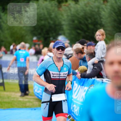 30.08.2026 - Elbe Triathlon Hamburg LAZAROV Photography http://msf.ph/oto/10062613 30.08.2026 11:49:37 Ziel 939, 1363, 1412 meine-sportfotos.de