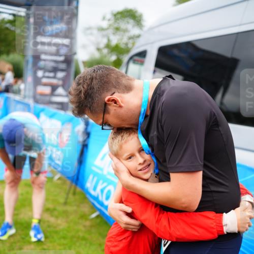 30.08.2026 - Elbe Triathlon Hamburg LAZAROV Photography http://msf.ph/oto/10062623 30.08.2026 11:49:43 Ziel 939, 1412 meine-sportfotos.de