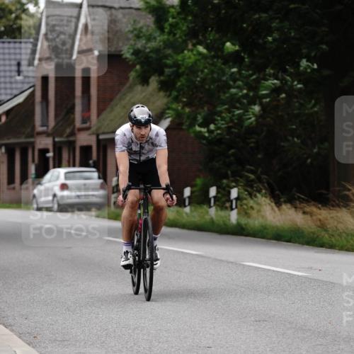 30.08.2026 - Elbe Triathlon Hamburg Michael Burmester http://msf.ph/oto/10062625 30.08.2026 14:54:25 Radfahren 155 meine-sportfotos.de