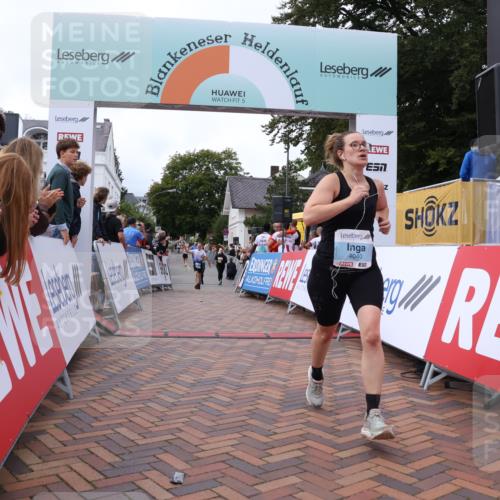30.08.2026 - Blankeneser Heldenlauf Lena Gebhardt http://msf.ph/oto/10062626 30.08.2026 12:33:56 Ziel 2125, 4040, 4488 meine-sportfotos.de