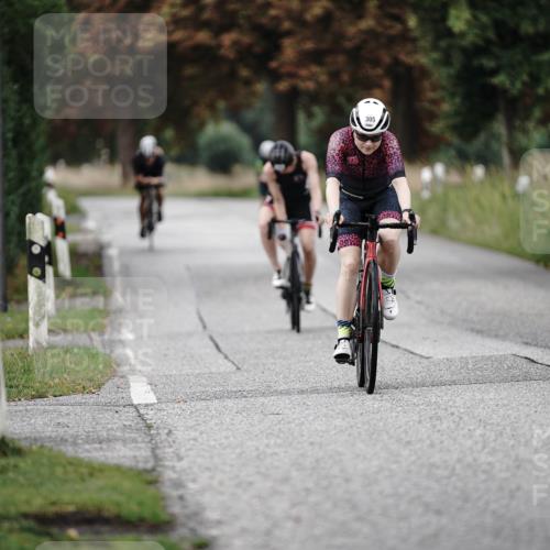 30.08.2026 - Elbe Triathlon Hamburg Michael Burmester http://msf.ph/oto/10062645 30.08.2026 09:01:23 Radfahren 285, 305, 327, 354 meine-sportfotos.de