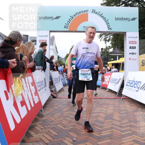 30.08.2026 - Blankeneser Heldenlauf Lena Gebhardt http://msf.ph/oto/10062661 30.08.2026 12:34:04 Ziel 2839, 4365, 4429, 4460, 4461 meine-sportfotos.de