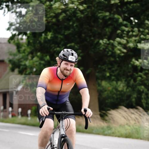 30.08.2026 - Elbe Triathlon Hamburg Michael Burmester http://msf.ph/oto/10062706 30.08.2026 14:55:17 Radfahren 137 meine-sportfotos.de