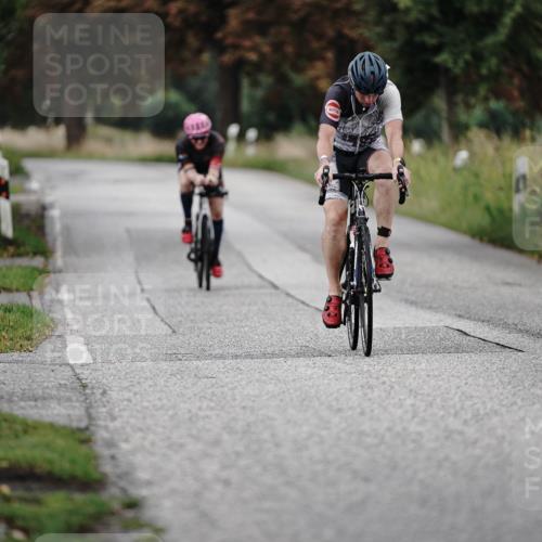 30.08.2026 - Elbe Triathlon Hamburg Michael Burmester http://msf.ph/oto/10062750 30.08.2026 09:01:59 Radfahren 212, 281, 319, 358 meine-sportfotos.de