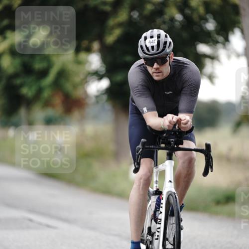 30.08.2026 - Elbe Triathlon Hamburg Michael Burmester http://msf.ph/oto/10062789 30.08.2026 09:02:41 Radfahren 200, 225, 236, 445 meine-sportfotos.de
