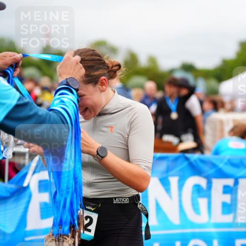 30.08.2026 - Elbe Triathlon Hamburg LAZAROV Photography http://msf.ph/oto/10062800 30.08.2026 11:50:20 Ziel 855, 912 meine-sportfotos.de