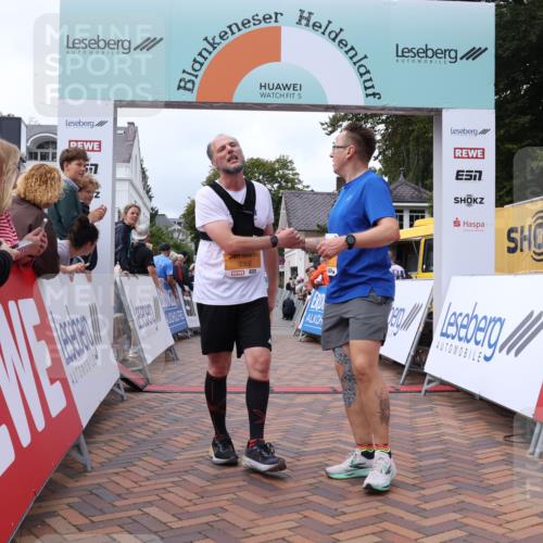 30.08.2026 - Blankeneser Heldenlauf Lena Gebhardt http://msf.ph/oto/10062810 30.08.2026 12:34:29 Ziel 2302, 2561, 2928 meine-sportfotos.de