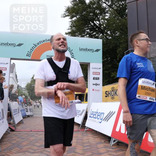 30.08.2026 - Blankeneser Heldenlauf Lena Gebhardt http://msf.ph/oto/10062827 30.08.2026 12:34:31 Ziel 2302, 2561, 2928, 4347 meine-sportfotos.de