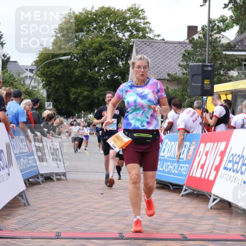 30.08.2026 - Blankeneser Heldenlauf Lena Gebhardt http://msf.ph/oto/10062830 30.08.2026 12:34:32 Ziel 2302, 2561, 2928, 4347 meine-sportfotos.de