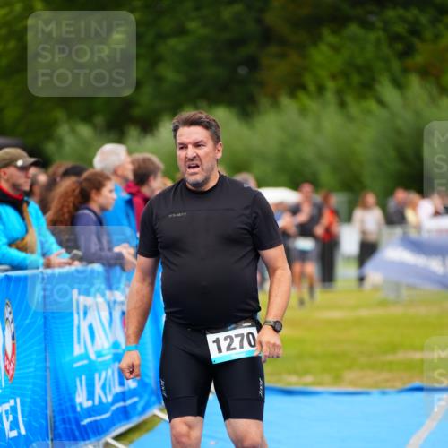 30.08.2026 - Elbe Triathlon Hamburg LAZAROV Photography http://msf.ph/oto/10062876 30.08.2026 11:50:53 Ziel 1270 meine-sportfotos.de