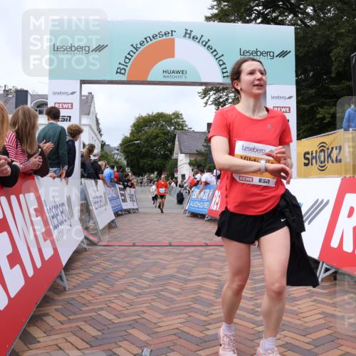 30.08.2026 - Blankeneser Heldenlauf Lena Gebhardt http://msf.ph/oto/10062963 30.08.2026 12:34:54 Ziel 2628, 2844, 4187, 4435 meine-sportfotos.de