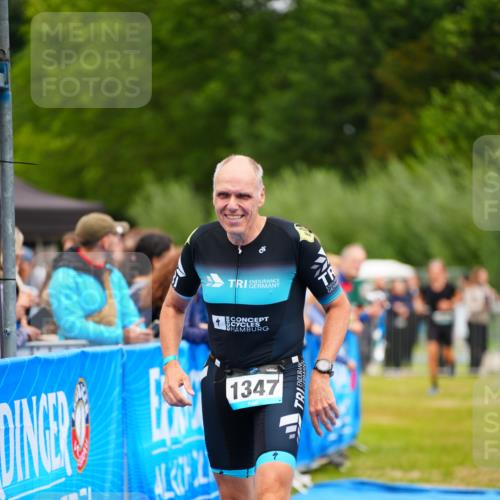 30.08.2026 - Elbe Triathlon Hamburg LAZAROV Photography http://msf.ph/oto/10062975 30.08.2026 11:51:28 Ziel 1347 meine-sportfotos.de