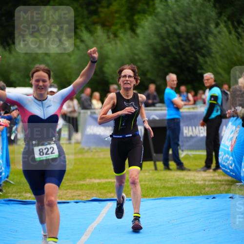 30.08.2026 - Elbe Triathlon Hamburg LAZAROV Photography http://msf.ph/oto/10063052 30.08.2026 11:51:58 Ziel 822, 980, 1262, 1281, 1331, 1455 meine-sportfotos.de