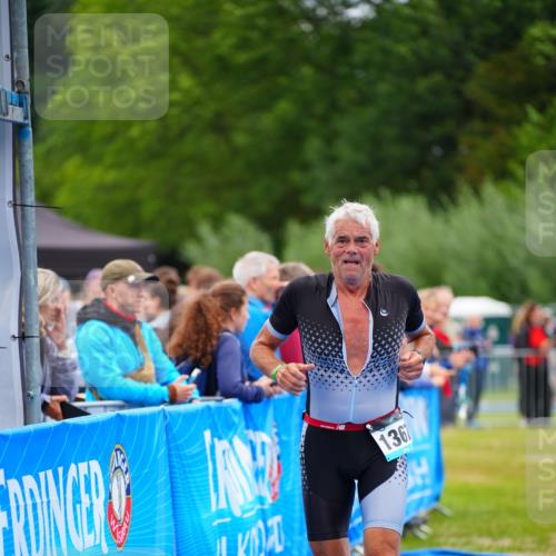 30.08.2026 - Elbe Triathlon Hamburg LAZAROV Photography http://msf.ph/oto/10063147 30.08.2026 11:53:10 Ziel 1367 meine-sportfotos.de