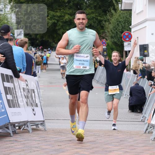 30.08.2026 - Blankeneser Heldenlauf Lena Gebhardt http://msf.ph/oto/10063266 30.08.2026 12:37:15 Ziel 4193 meine-sportfotos.de