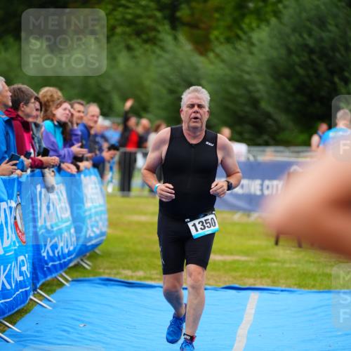 30.08.2026 - Elbe Triathlon Hamburg LAZAROV Photography http://msf.ph/oto/10063318 30.08.2026 11:54:33 Ziel 1350, 1378 meine-sportfotos.de