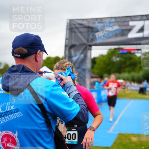30.08.2026 - Elbe Triathlon Hamburg LAZAROV Photography http://msf.ph/oto/10063351 30.08.2026 11:54:52 Ziel 479, 1393, 1428 meine-sportfotos.de