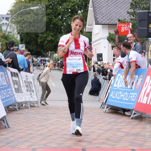 30.08.2026 - Blankeneser Heldenlauf Lena Gebhardt http://msf.ph/oto/10063356 30.08.2026 12:37:45 Ziel 2084, 4257, 4477 meine-sportfotos.de