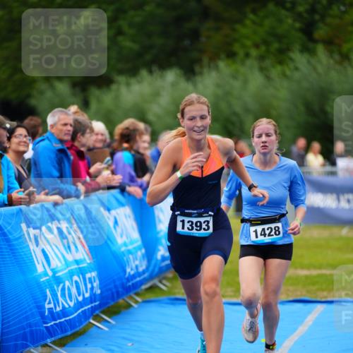 30.08.2026 - Elbe Triathlon Hamburg LAZAROV Photography http://msf.ph/oto/10063360 30.08.2026 11:54:56 Ziel 1393, 1428 meine-sportfotos.de