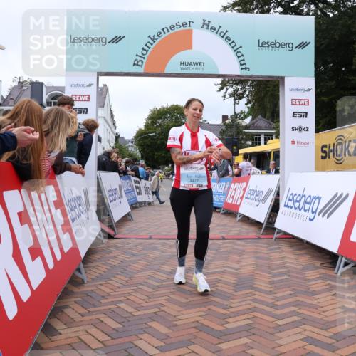 30.08.2026 - Blankeneser Heldenlauf Lena Gebhardt http://msf.ph/oto/10063363 30.08.2026 12:37:47 Ziel 2084, 4257, 4477 meine-sportfotos.de