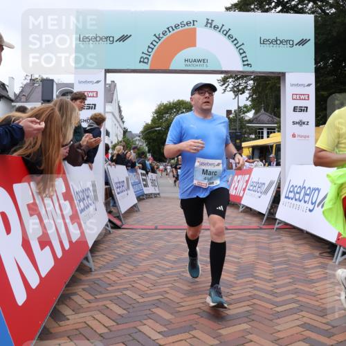 30.08.2026 - Blankeneser Heldenlauf Lena Gebhardt http://msf.ph/oto/10063389 30.08.2026 12:38:05 Ziel 4406, 4474 meine-sportfotos.de