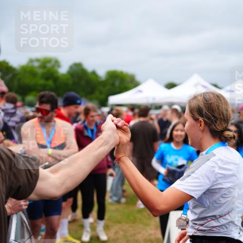 30.08.2026 - Elbe Triathlon Hamburg LAZAROV Photography http://msf.ph/oto/10063399 30.08.2026 11:55:27 Ziel 1343 meine-sportfotos.de