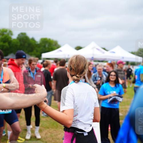 30.08.2026 - Elbe Triathlon Hamburg LAZAROV Photography http://msf.ph/oto/10063401 30.08.2026 11:55:28 Ziel 1343 meine-sportfotos.de