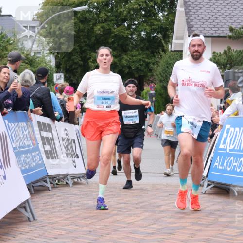 30.08.2026 - Blankeneser Heldenlauf Lena Gebhardt http://msf.ph/oto/10063431 30.08.2026 12:38:17 Ziel 4028, 4235, 4288, 4475 meine-sportfotos.de
