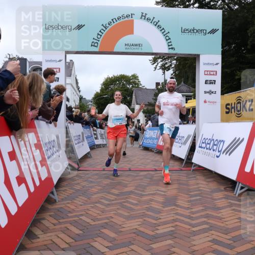 30.08.2026 - Blankeneser Heldenlauf Lena Gebhardt http://msf.ph/oto/10063438 30.08.2026 12:38:18 Ziel 4028, 4235, 4288, 4475 meine-sportfotos.de