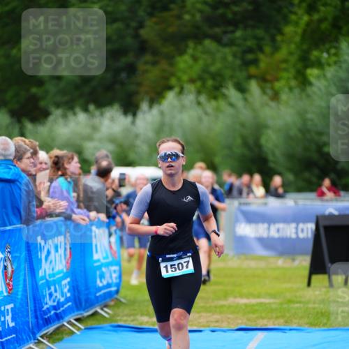 30.08.2026 - Elbe Triathlon Hamburg LAZAROV Photography http://msf.ph/oto/10063448 30.08.2026 11:55:54 Ziel 836, 861, 1376, 1507 meine-sportfotos.de