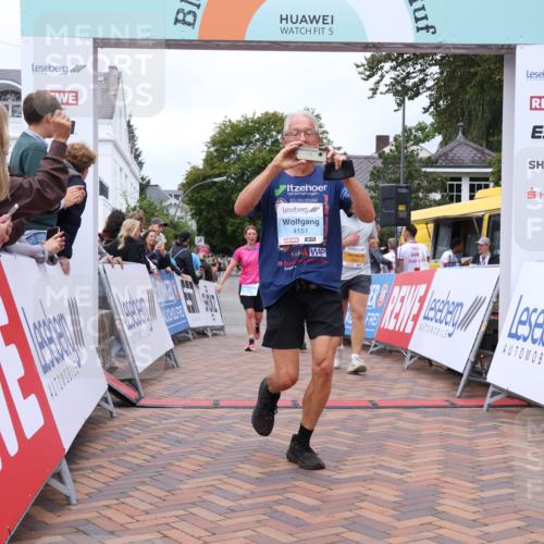 30.08.2026 - Blankeneser Heldenlauf Lena Gebhardt http://msf.ph/oto/10063467 30.08.2026 12:38:24 Ziel 2041, 4028, 4151, 4235, 4265, 4447, 4475 meine-sportfotos.de