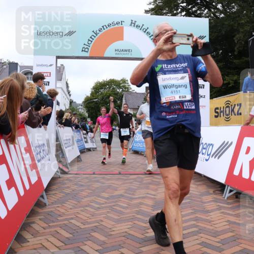 30.08.2026 - Blankeneser Heldenlauf Lena Gebhardt http://msf.ph/oto/10063474 30.08.2026 12:38:25 Ziel 2041, 4028, 4151, 4235, 4265, 4447, 4475 meine-sportfotos.de