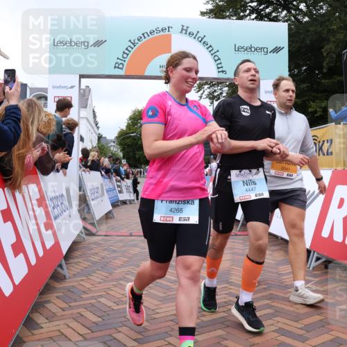 30.08.2026 - Blankeneser Heldenlauf Lena Gebhardt http://msf.ph/oto/10063490 30.08.2026 12:38:27 Ziel 2041, 4133, 4151, 4235, 4265, 4447 meine-sportfotos.de