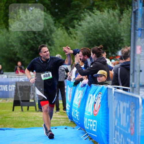 30.08.2026 - Elbe Triathlon Hamburg LAZAROV Photography http://msf.ph/oto/10063536 30.08.2026 11:56:37 Ziel 468 meine-sportfotos.de