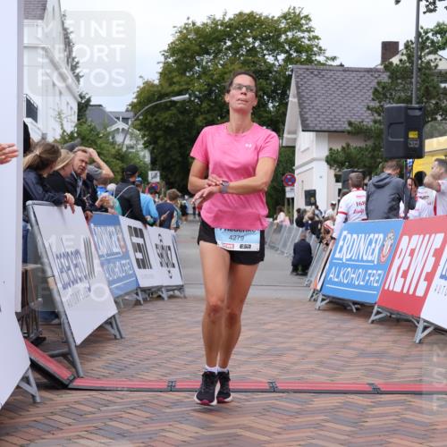 30.08.2026 - Blankeneser Heldenlauf Lena Gebhardt http://msf.ph/oto/10063553 30.08.2026 12:38:58 Ziel 2399, 2546, 4226, 4279 meine-sportfotos.de