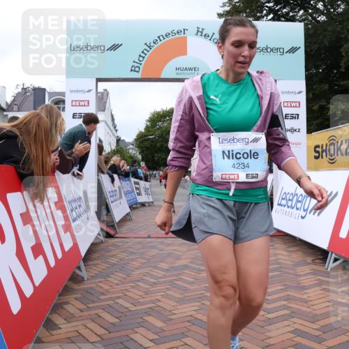 30.08.2026 - Blankeneser Heldenlauf Lena Gebhardt http://msf.ph/oto/10063581 30.08.2026 12:39:10 Ziel 2651, 4234 meine-sportfotos.de